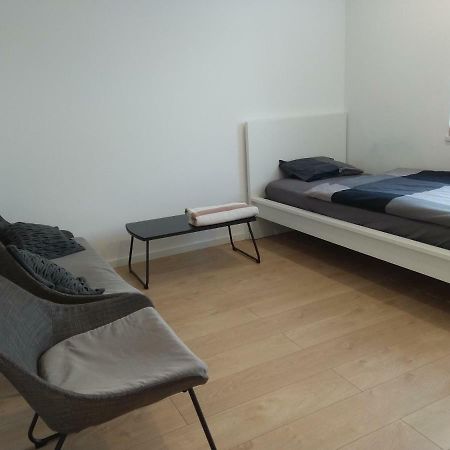 Luxury Apartment With Own Parking Chorzow Bagian luar foto